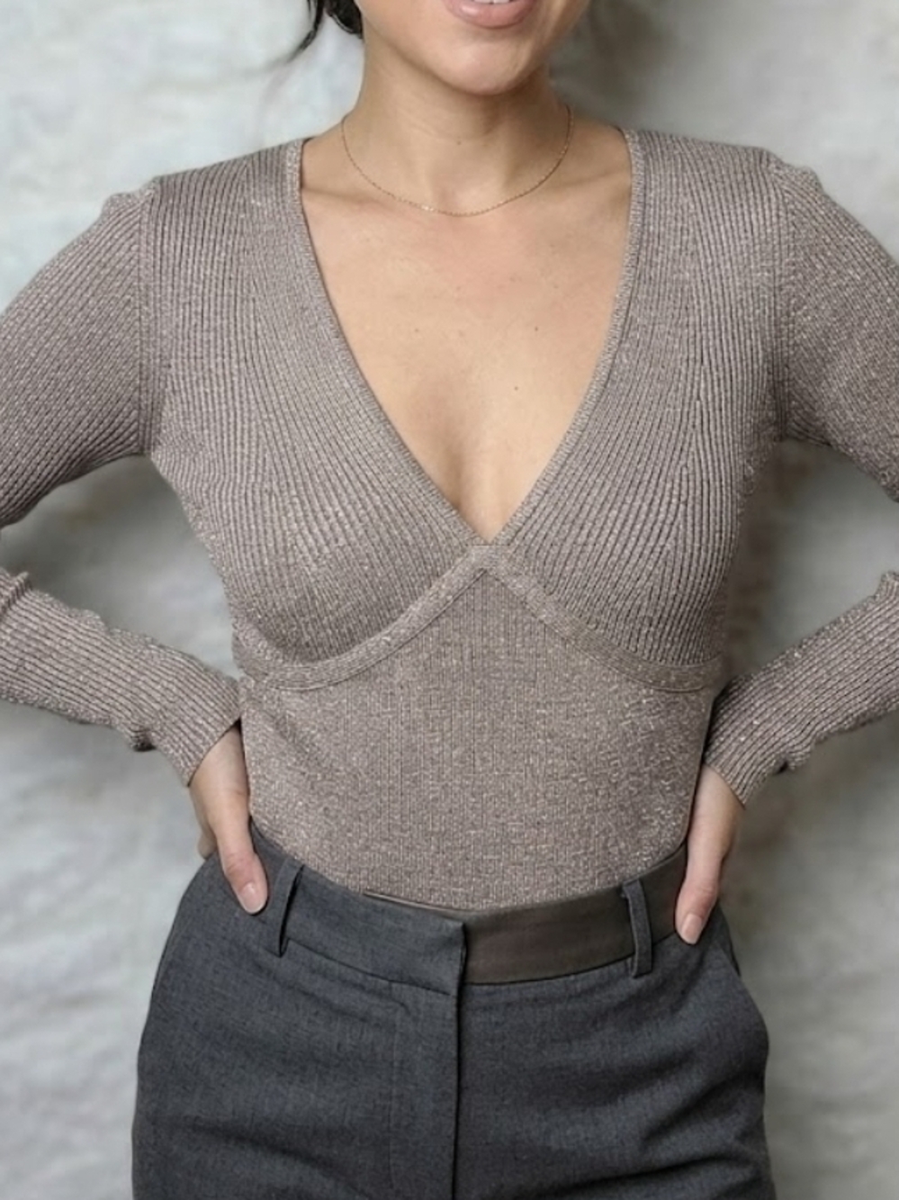 Abercrombie & Fitch Sparkle Ribbed V-Neck Top in Taupe